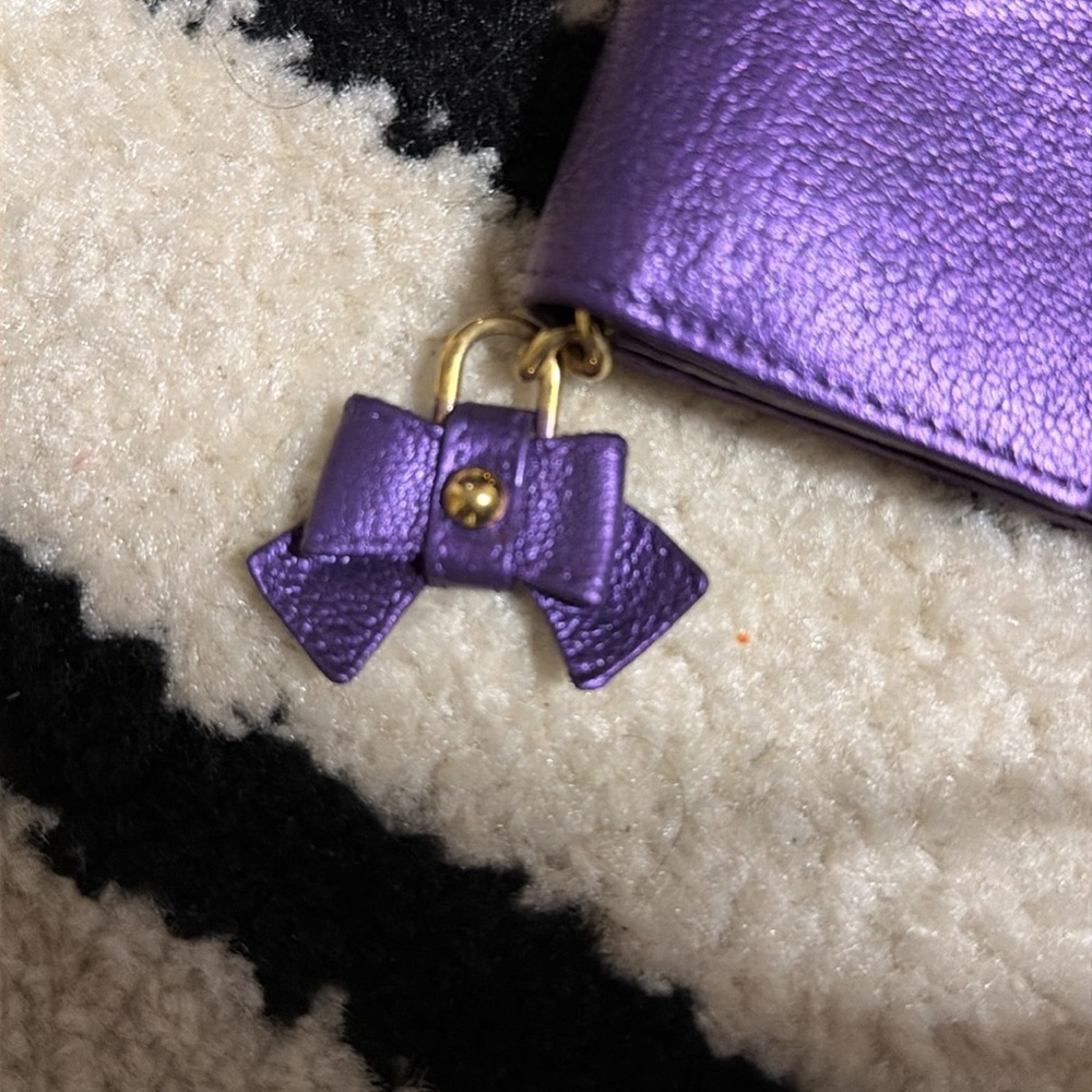 Dolce & Gabbana Metallic Purple Leather Wallet - Picture 7 of 10